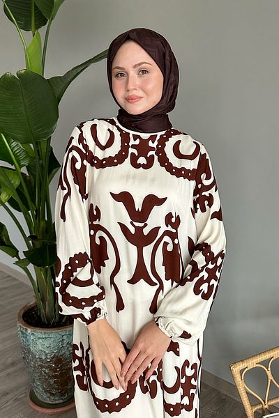 InStyle Hořkohnědé jednobarevné vzorované viskózové šaty