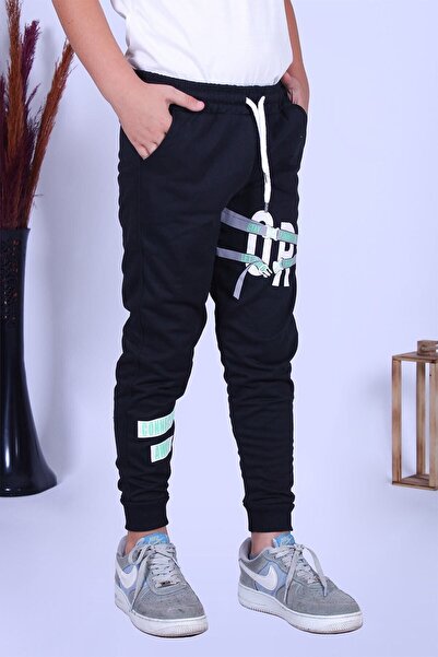 YA KO KİDS Ή εμπριμέ αγορίστικο μαύρο φούτερ με λεπτομέρεια από καουτσούκ στη μέση και διπλές τσέπες