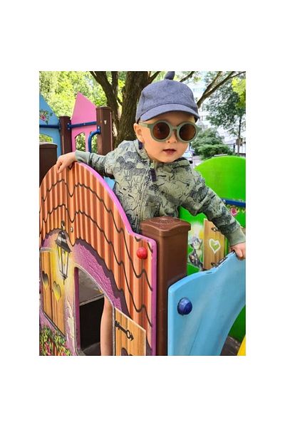STAOOM Scandinavian Children's Sunglasses - UV 400 Without Box