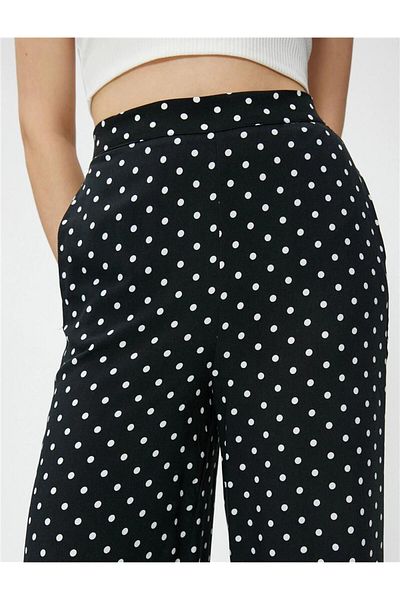 Koton Pantaloni țesuți pentru femei 9d9 cu model negru - 3sak40333pw