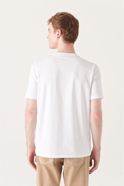 Avva Men's White Slogan Printed Cotton T-shirt A21y1082