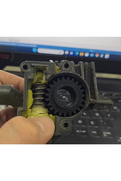 swordslife Mercedes W220 Seat Lift Gear