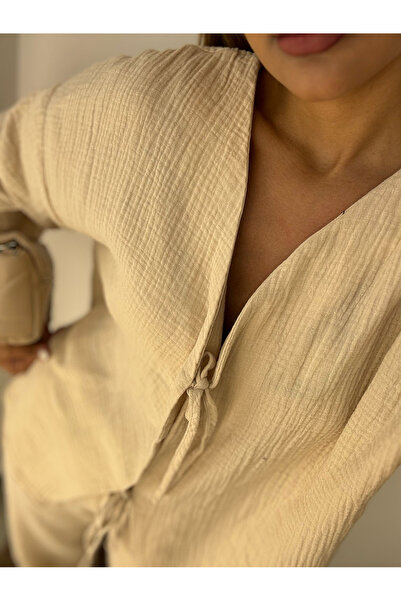 My Blog Kétoldalas bézs muszlin blúz és nadrág szett