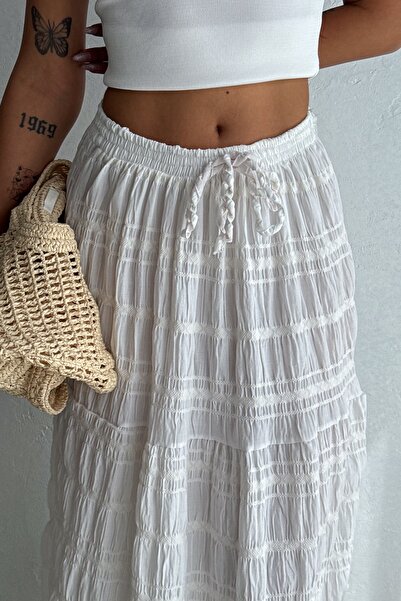 FEMELLE White long Women's Skirt - Elastic Waist and Slit