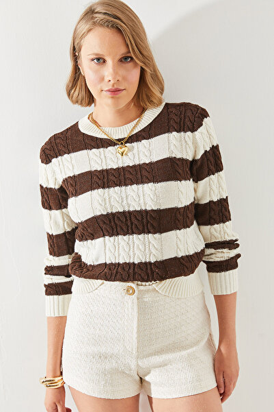 Bianco Lucci Striped Women's Sweater - Crew Neck 20247503