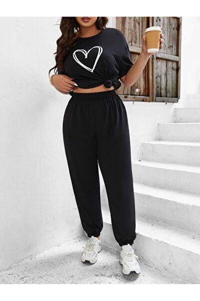 bellanova HEarT PaTTErnEd T-Shirt and SwEaTpanTs SET