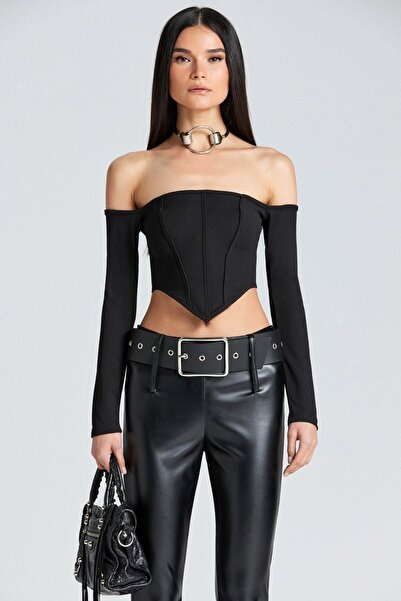 boutiquen 1731 بلوزة سوداء قصيرة بسحاب خلفي