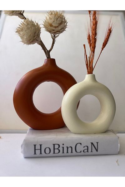 BLANJ Brick and Cream Colored Ring Vase