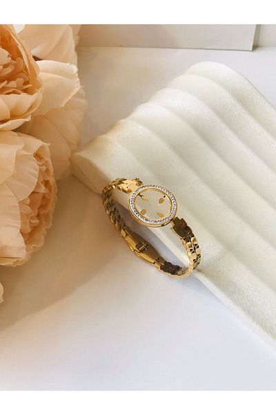 Butik Steel Cuff Model Bracelet - Quarter Design