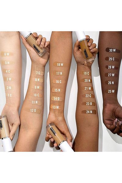 MAKEUP BY MARIO SurrealSkiN ™ Liquid Foundation 2N - 30 ml Foundation