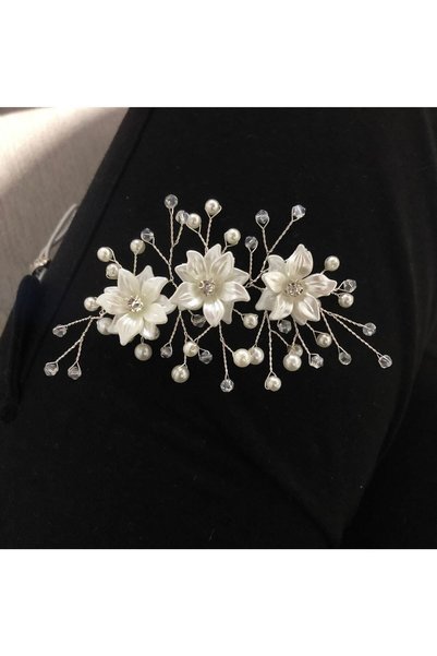 Merio tasarım Pearl And Crystal Hair Accessory
