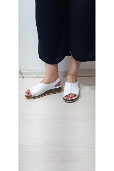 KAPAR Prava koža Beli Klasik Sandale