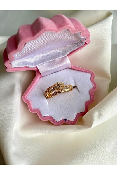 Lumiere Bvlgari نموذج الأفعى الدائري