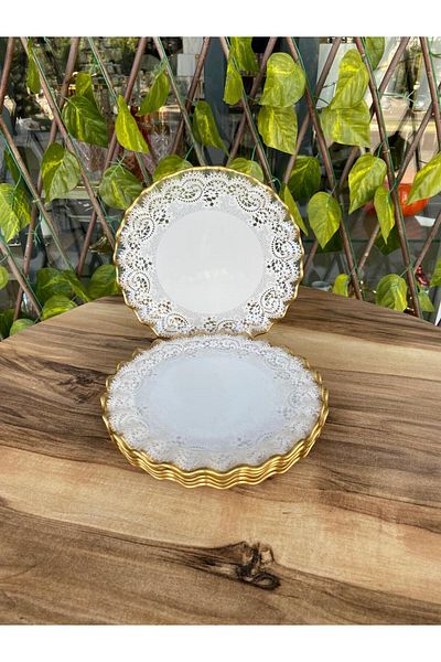 GÜRCÜGLASS طبق كعكة موديل الدانتيل الذهبي