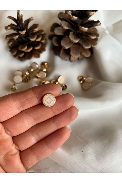Bukle İplik 18 Size 1.14 cm Round Square Detailed Metallized Covered Bottom Leg Beige Bronze Button (100 Pieces)