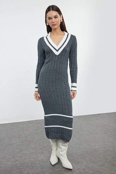 Trendyol Collection Anthracite Color Blocked Midi Knitwear Dress - Twoaw25El00009