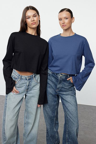 Trendyol Collection Balení 2 černých a indigových pletených triček se španělskými rukávy 100% bavlna - TWOAW25TS00003