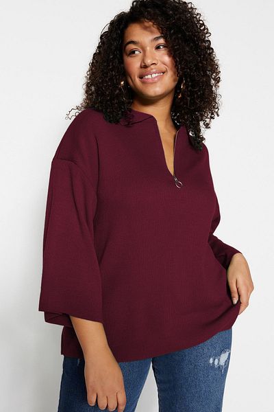 Trendyol Curve Kirschfarbener Strickpullover mit Polokragen und Reißverschlussdetail - TBBAW23AN00056