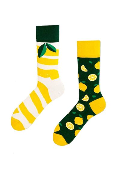 CARNAVAL SOCKS Десни и леви чорапи с шарки на цветни листа и лимон