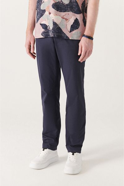 Avva Marineblaue Herrenhose mit weicher, strukturierter Taille und elastischem Bund A21y3038
