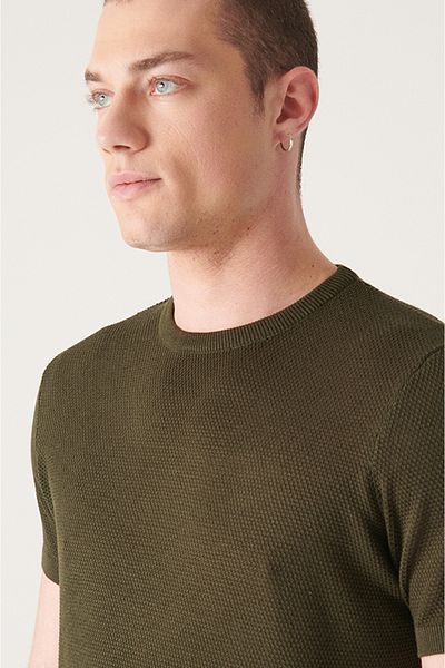 Avva Men's Khaki Textured Slim Fit Slim Fit Knitwear T-shirt E005010