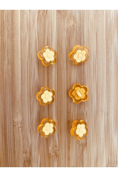 Öztürk Transparent plastic daisy baby button with bottom sewing. 1.5cm. 6 pack.