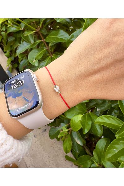 Atelier Çağla Zircon Stone Minimal Fish Red String Bracelet