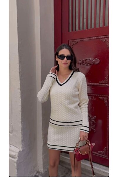 ATEMODAA Atemoda V-Neck Knitwear with Hair Knit Skirt