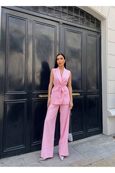 Rabury Butik طقم سترة طويلة وبنطلون بالازو - تفاصيل حزام القرنفل