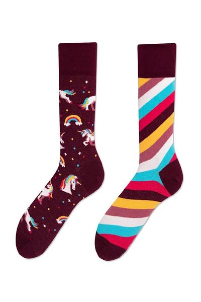 CARNAVAL SOCKS Здрави и цветни чорапи с шарка на еднорог