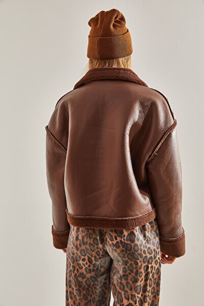 Bianco Lucci Kadın Kol Pile Detay Lamine Deri Roder Mont 2291