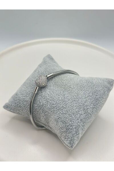 becgjewelry سوار فولاذي ساحر على شكل قلب - تصميم متوافق