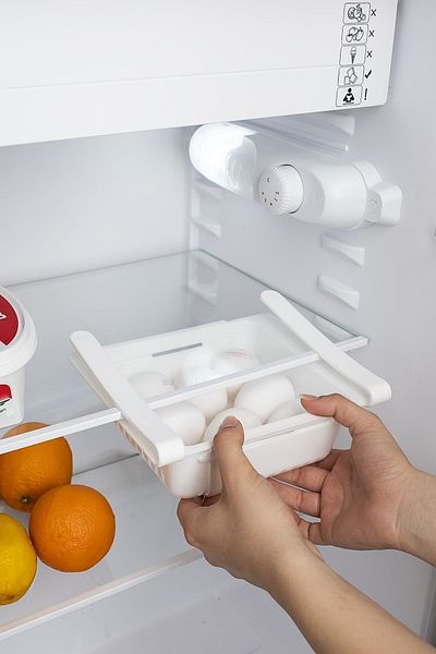 Porsima Org-10 White Accordion Refrigerator Organizer with Strainer - Adjustable Shelf Hanger