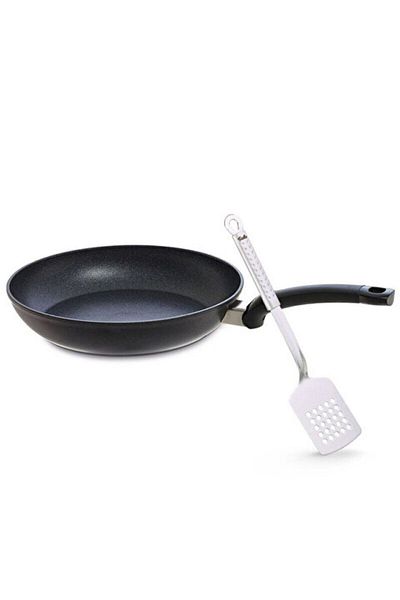 Fissler Adamant Classic 28 Cm Pan - Magic Spatula