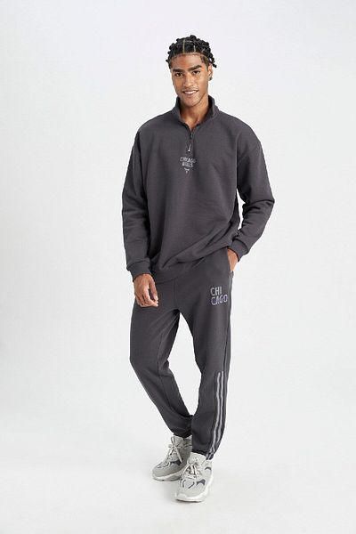 DeFacto Nba Chicago Bulls Thick Jogger Sweatpants - Pockets, Straight Leg C9265Ax24Au