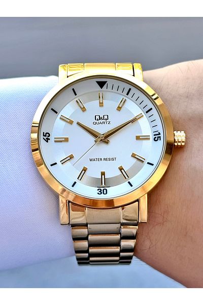 Q&Q Men's Metal Band Wristwatch