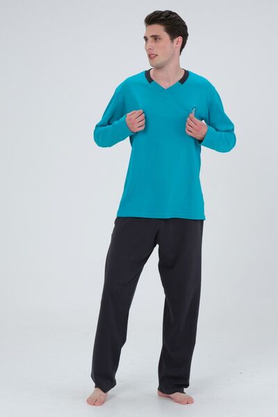 Vibes On Coat of Arms V-Neck Winter Men's Pajamas