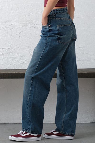 Maule Blaue, locker sitzende Ballon-Jeans mit hoher Taille, Baggy-Jeans, lockere Damen-Ballonhose @ Matera