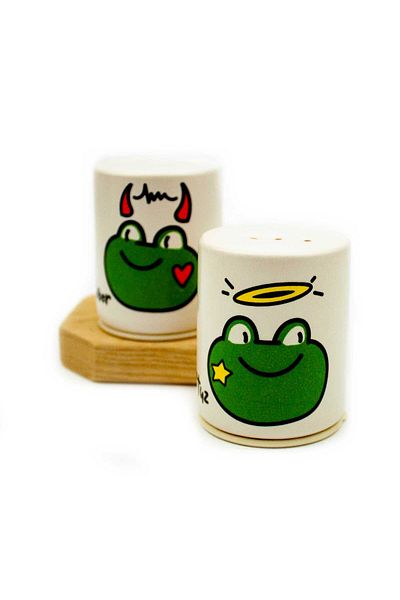 PALTO TASARIM Frogs Ceramic Set of 2 Salt and Pepper Shakers