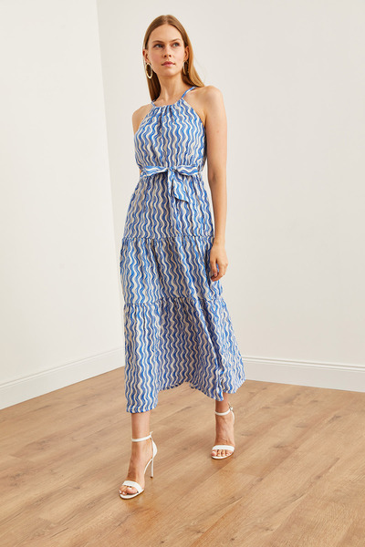 Olalook Rochie din viscoană cu gât albastru ondulat - cu curea, ELB- 19001548