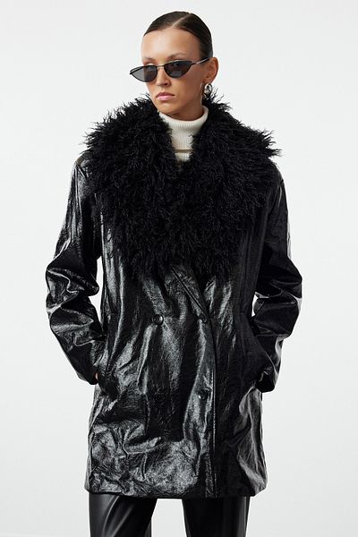Trendyol Collection Black Oversize Mold Collar Fur Detailed Faux Leather Jacket Coat Twoaw25Mo00029