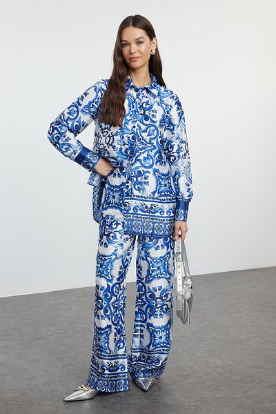Trendyol Modest طقم من الساتان المنسوج باللون الأزرق من الأسفل إلى الأعلى TCTAW25US00081