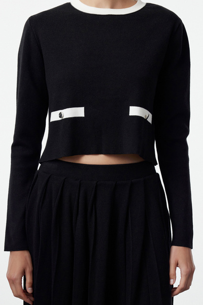 Trendyol Collection Premium Black Pleated Knitwear Set - Skirted Bottom and Top Set TWOAW25AU00007