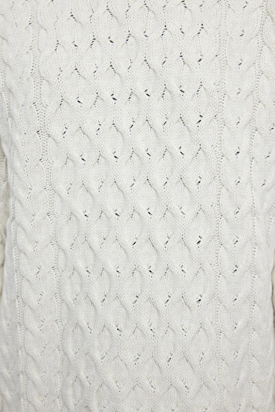 Trendyol Collection Vlasový pletený svetr s výstřihem - Twoaw25kz00311