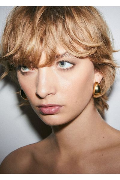 MANGO Woman Stylische Creolen mit Volumen-Detail
