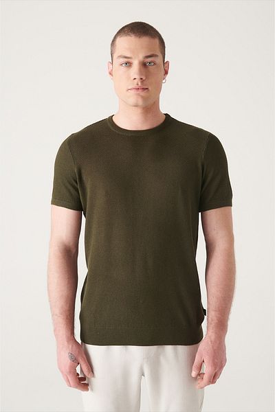 Avva Men's Khaki Textured Slim Fit Slim Fit Knitwear T-shirt E005010