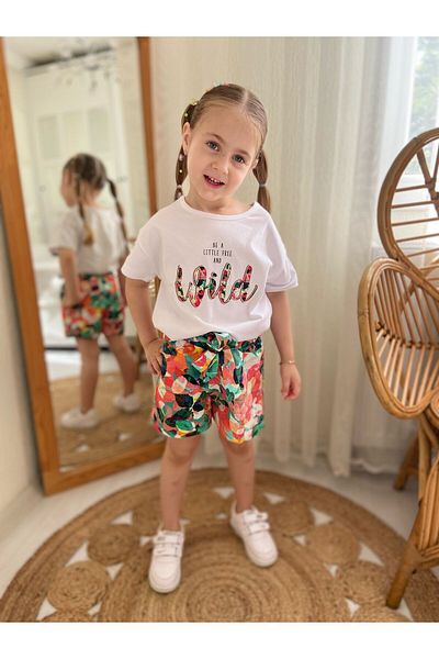 DUDOR KİDS Set pantaloni scurți cu imprimeu floral și tricou alb pentru copii - Sărbători