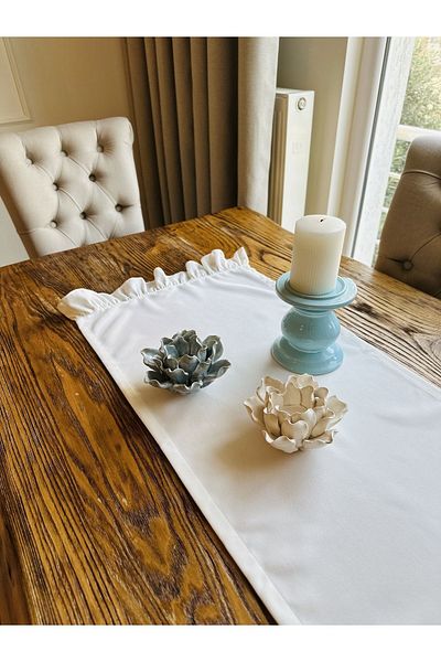 Decamor home Runner vintage cu volane albe