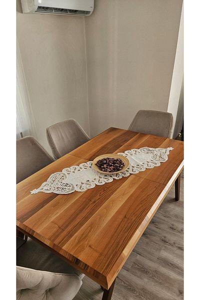 ZESA HOME Luxury Linen Runner - French Lace Gardeya
