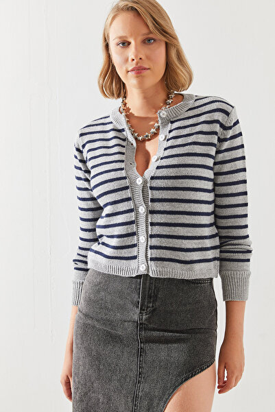 Bianco Lucci 20247506 Model pruhovaného svetru